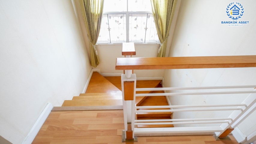 *****บ้านเดี่ยวมือสองย่านนนทบุรี ม.เพอร์เฟคพาร์ค พระราม5-บางใหญ่ บ้านคุณภาพจาก perfect property เนื้อที่กว้าง 50 ตร.ว. ฟังก์ชัน 3 ห้องนอน 2 ห้องน้ำ ที่จอดรถ 2 คัน บนทำเลแห่งความสะดวกสบาย ใกล้ Central Westgate การเดินทางเชื่อมต่อรถไฟฟ้าสายสีม่วง "สถานีตลาดบางใหญ่" และจุดขึ้นทางด่วน "ศรีรัช"